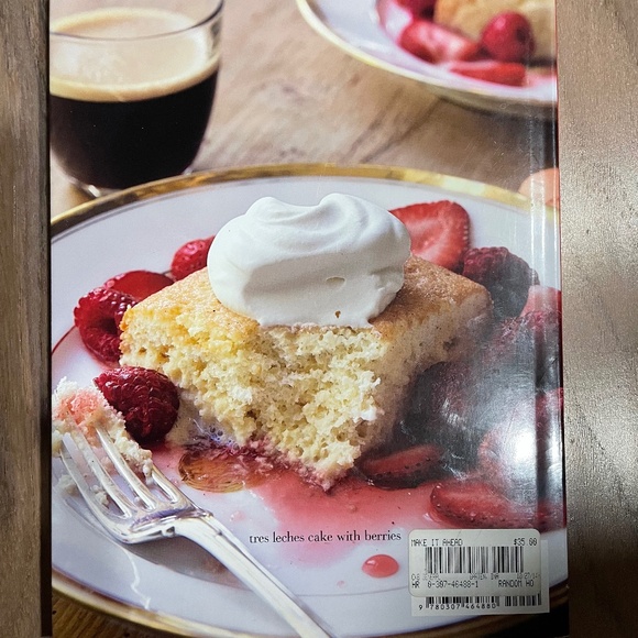 New "Make it Ahead" Hardcover Cookbook - Picture 4 of 13